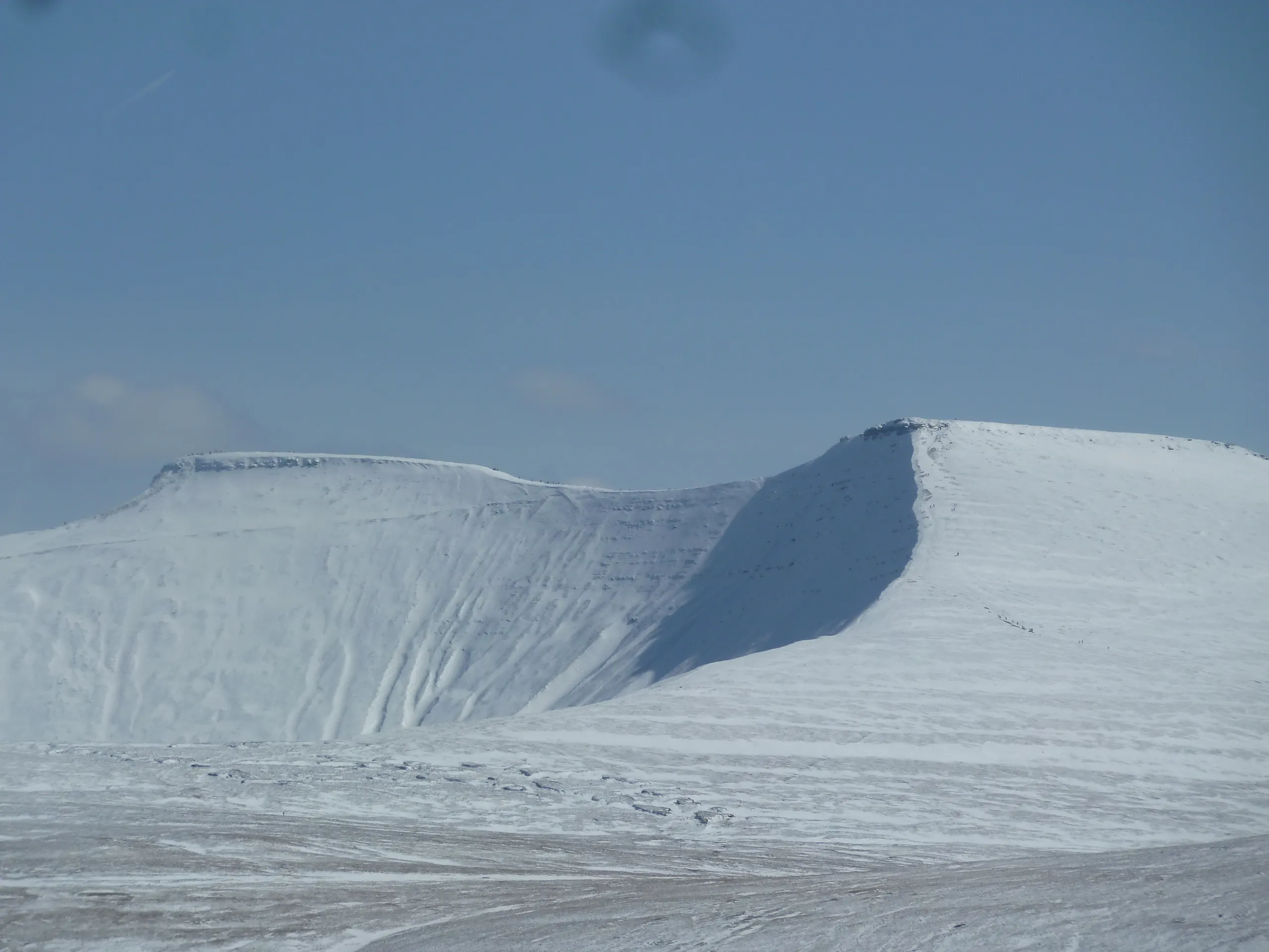 Pen y Fan and Corn Du summits under snow